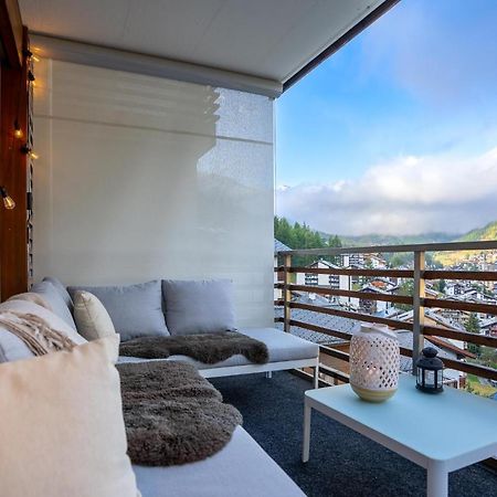 Modern Apartment With View Over เซอร์แมท ภายนอก รูปภาพ